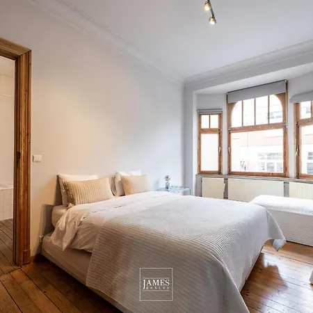 Location Annuelle Superbe Duplex 3ch Jardin Brussels