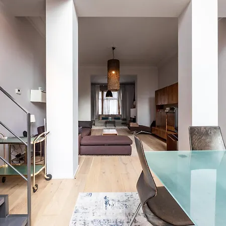 Location Annuelle Superbe Duplex 3ch Jardin Brussels
